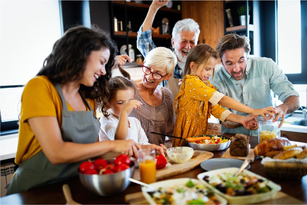 Family-Cooking-Happy-AdobeStock_429040621